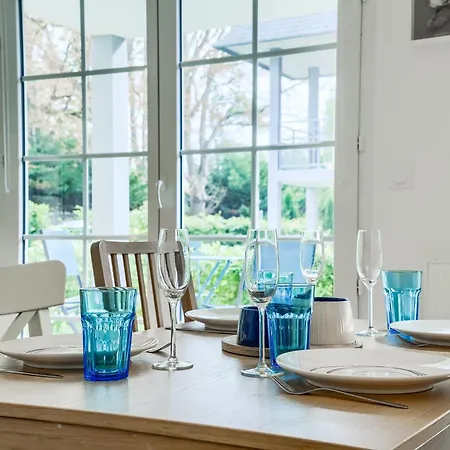 Apartment - Terrasse - Jardin - Parking Prive