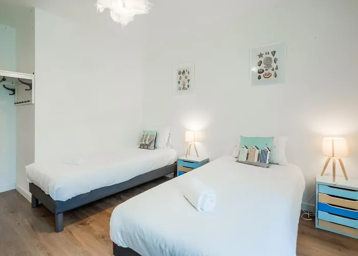 - A Deux Pas De La Apartment